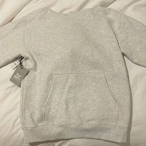 Brand new aritzia hoodie
